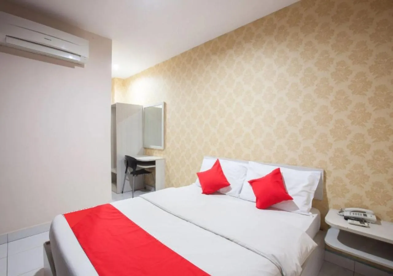Hotel Pulai ايبوه